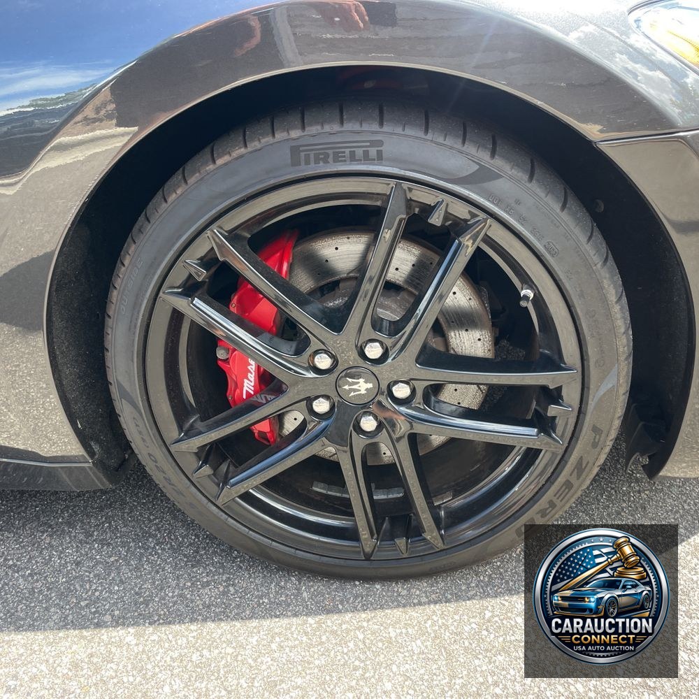 2018 Maserati GranTurismo Base