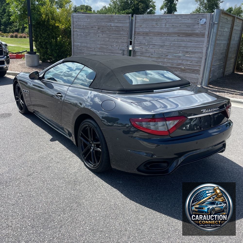 2018 Maserati GranTurismo Base