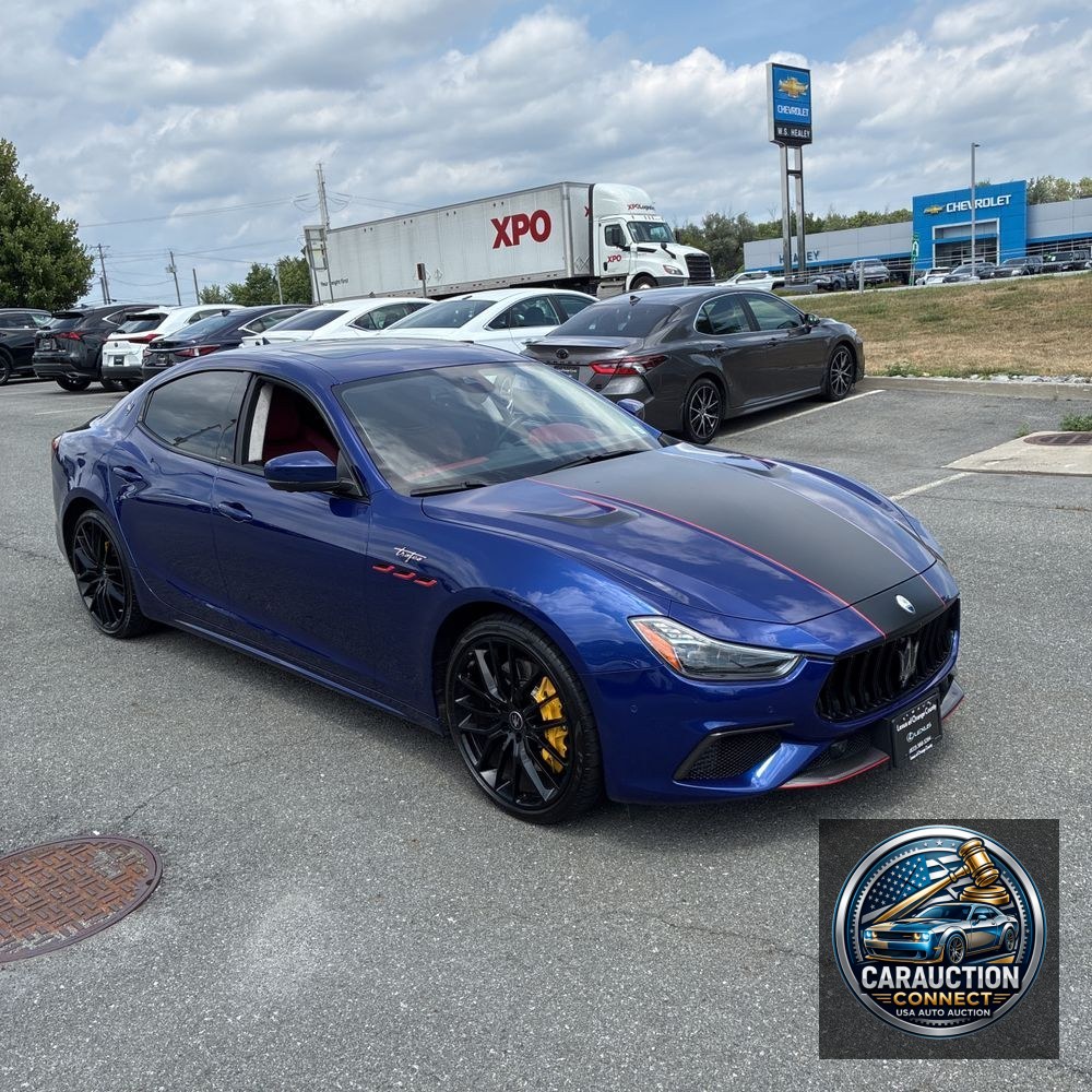 2022 Maserati Ghibli Trofeo