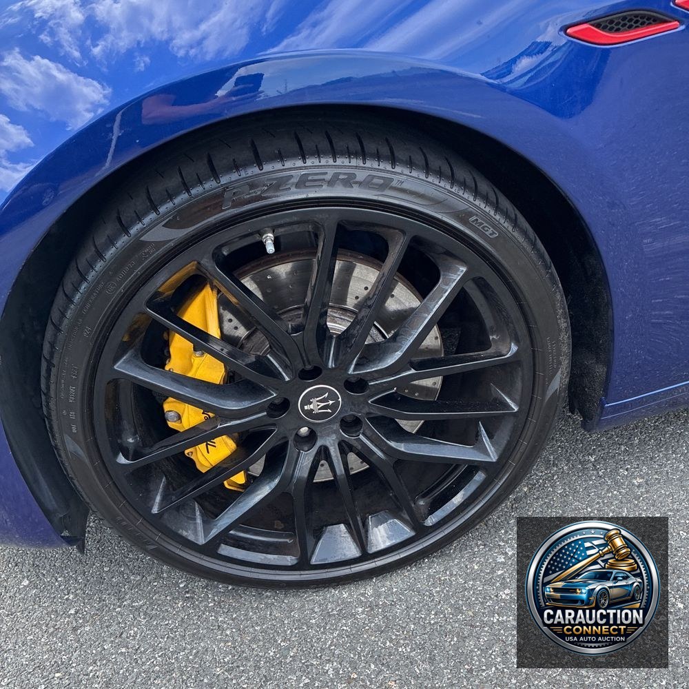 2022 Maserati Ghibli Trofeo