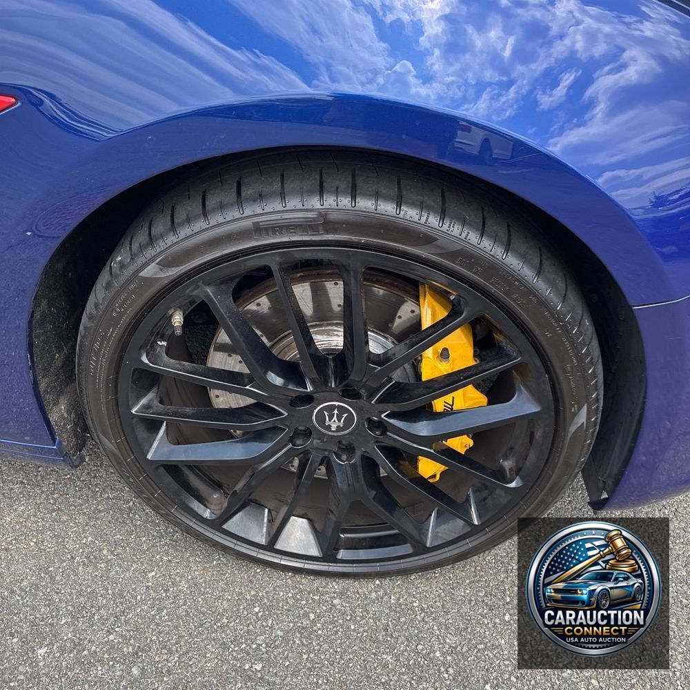 2022 Maserati Ghibli Trofeo