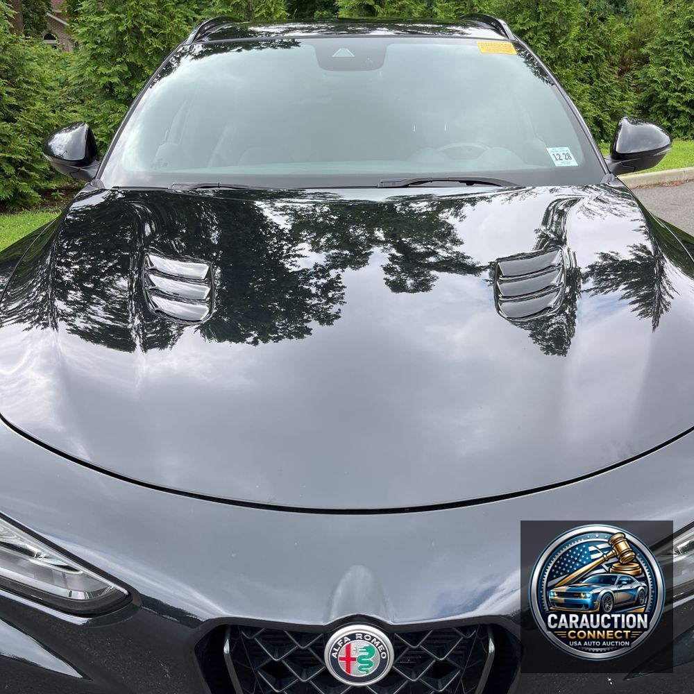 2024 Alfa Romeo Stelvio Quadrifoglio