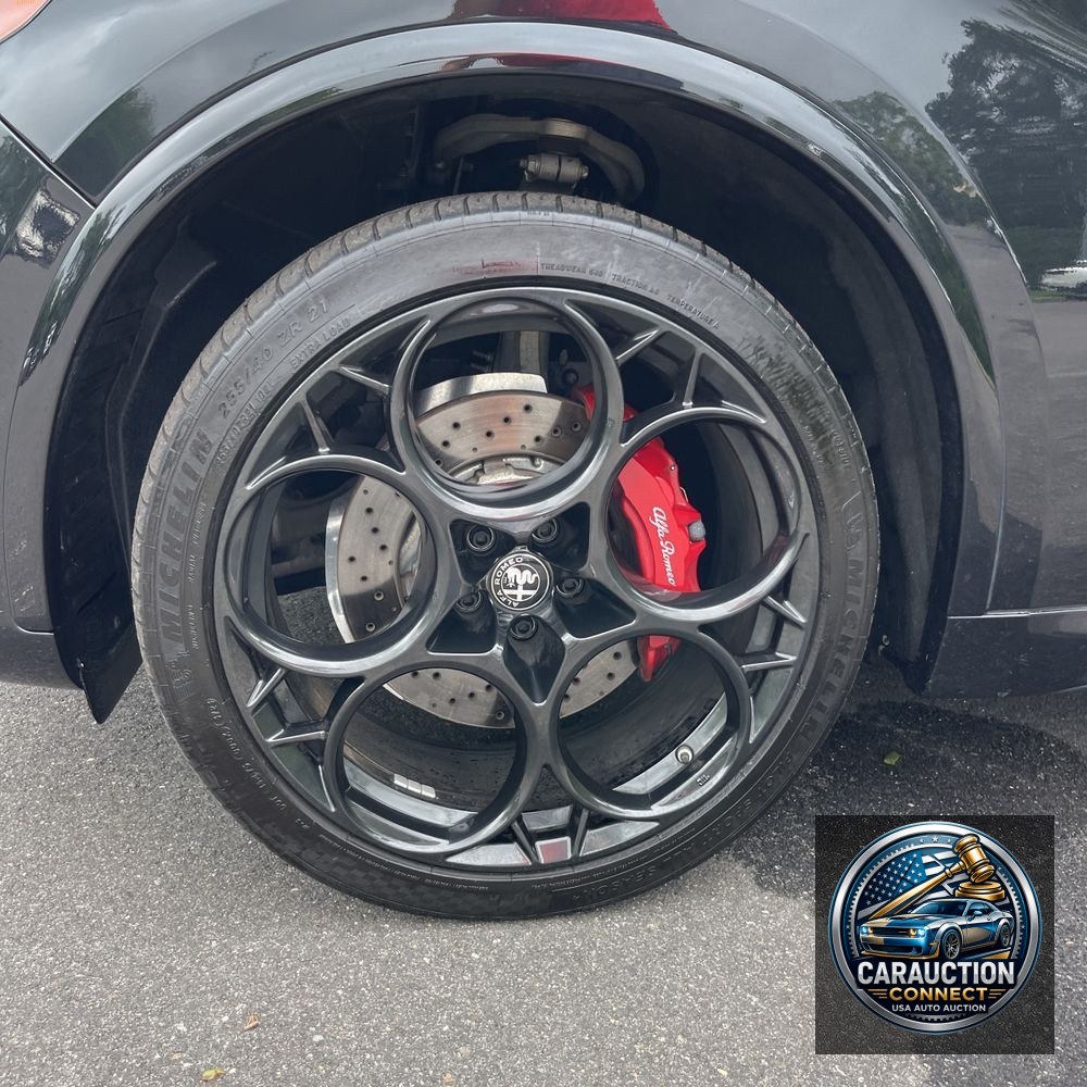 2024 Alfa Romeo Stelvio Quadrifoglio