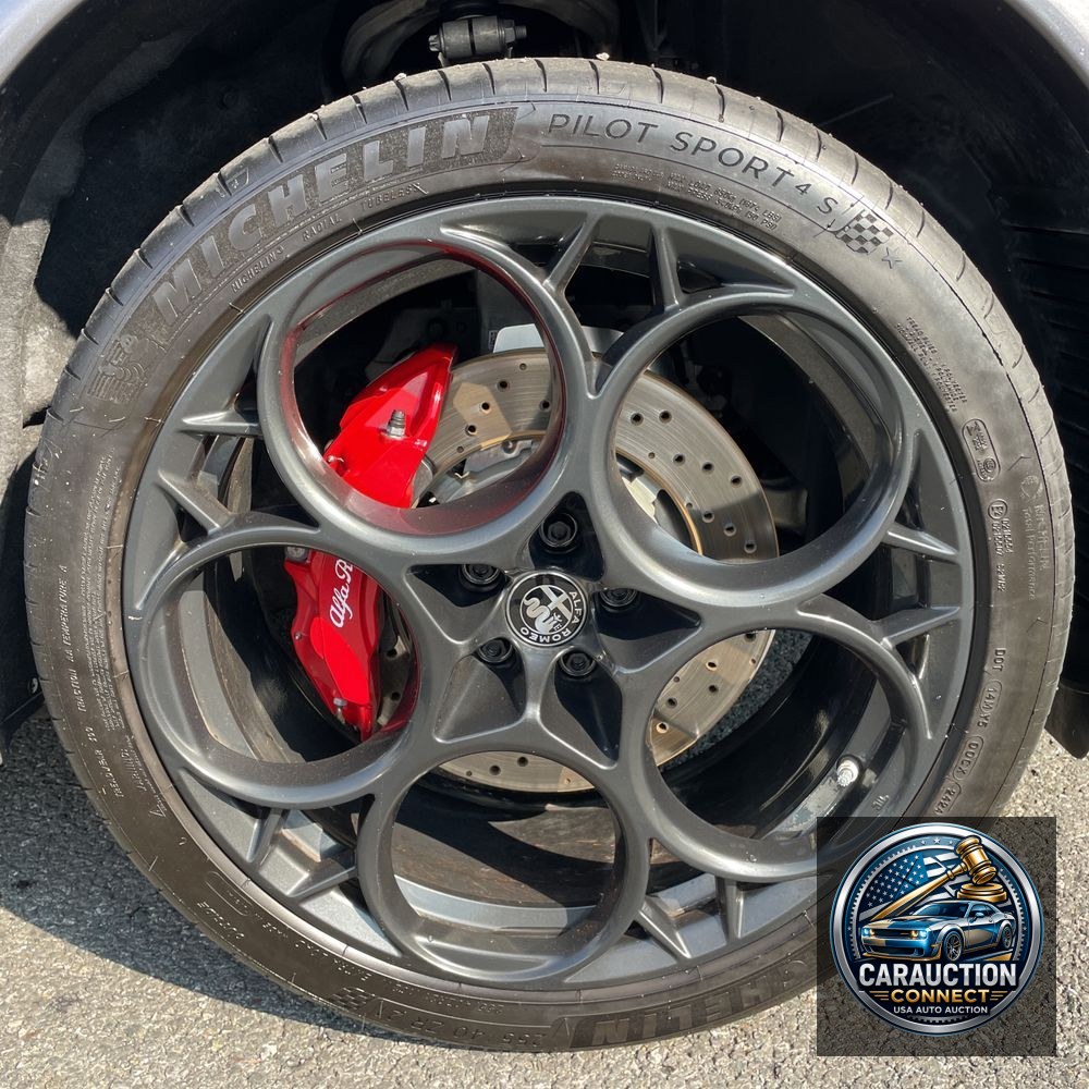 2023 Alfa Romeo Stelvio Quadrifoglio