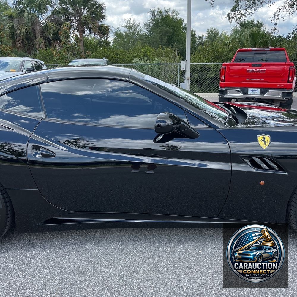 2013 Ferrari California Base