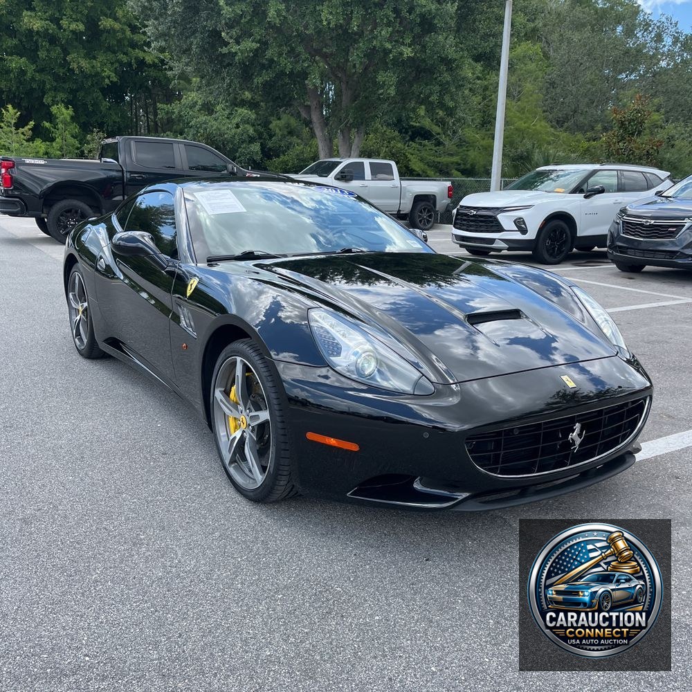 2013 Ferrari California Base