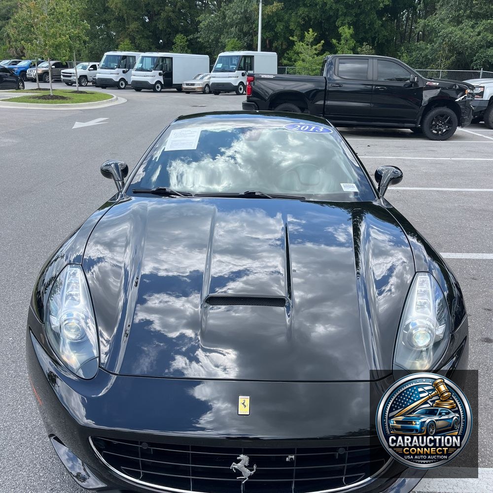 2013 Ferrari California Base
