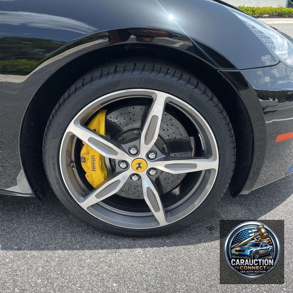 2013 Ferrari California Base