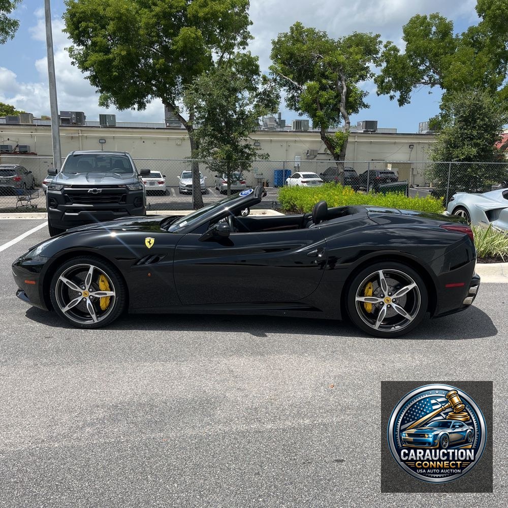 2013 Ferrari California Base