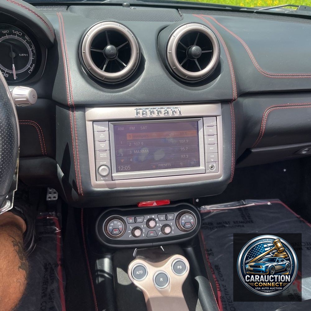 2013 Ferrari California Base