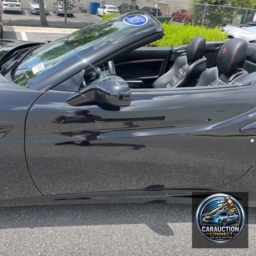 2013 Ferrari California Base