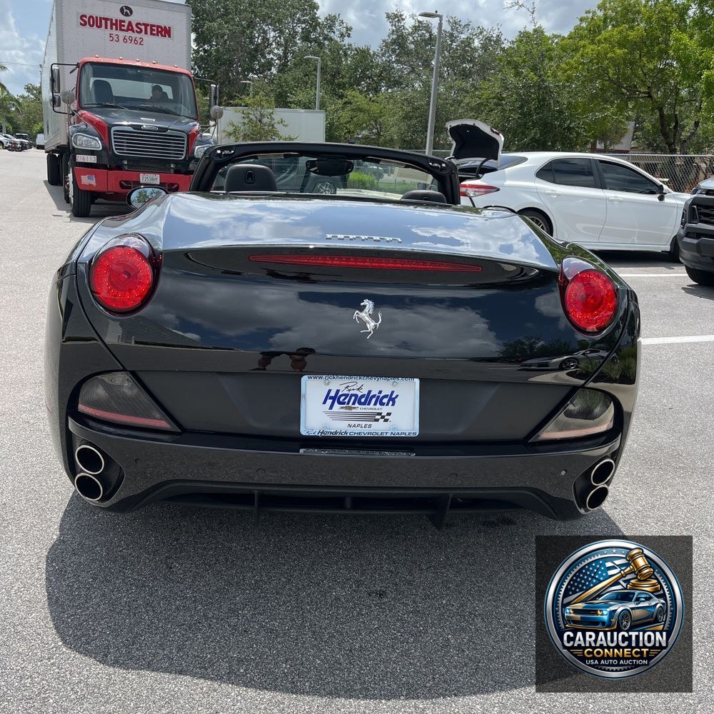 2013 Ferrari California Base