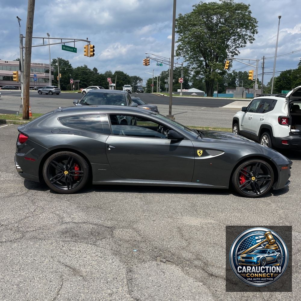 2016 Ferrari FF Base
