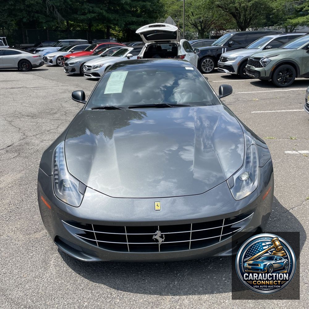 2016 Ferrari FF Base