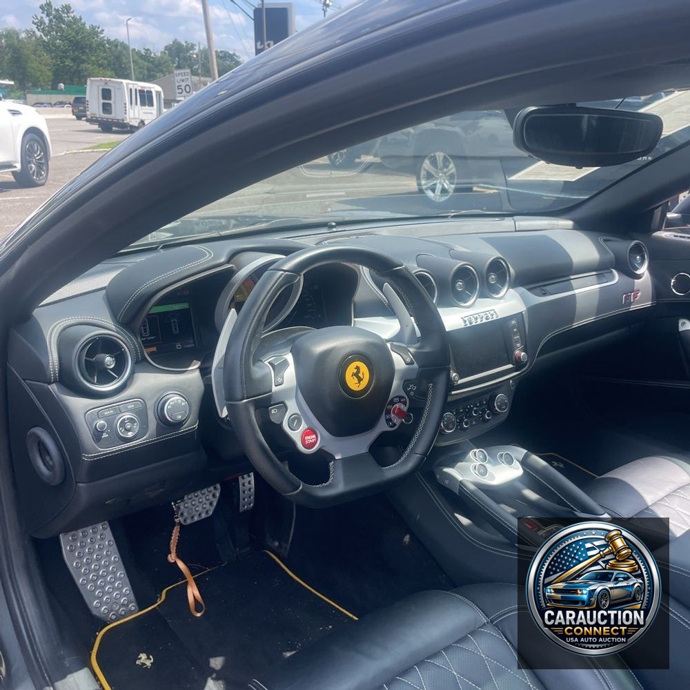 2016 Ferrari FF Base