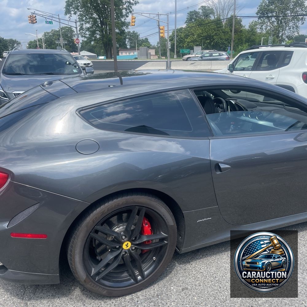 2016 Ferrari FF Base