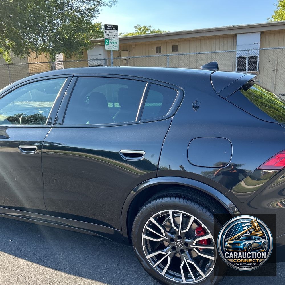 2023 Maserati Grecale Modena