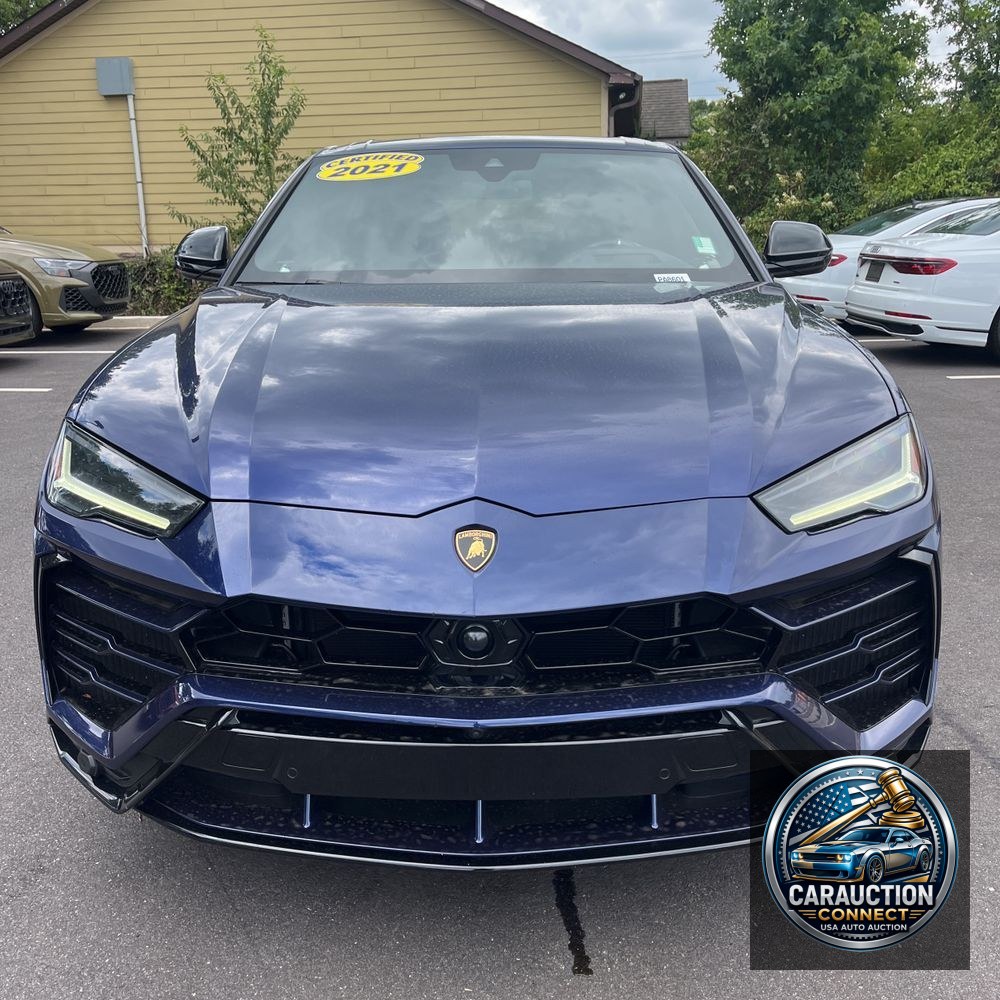 2021 Lamborghini Urus Base