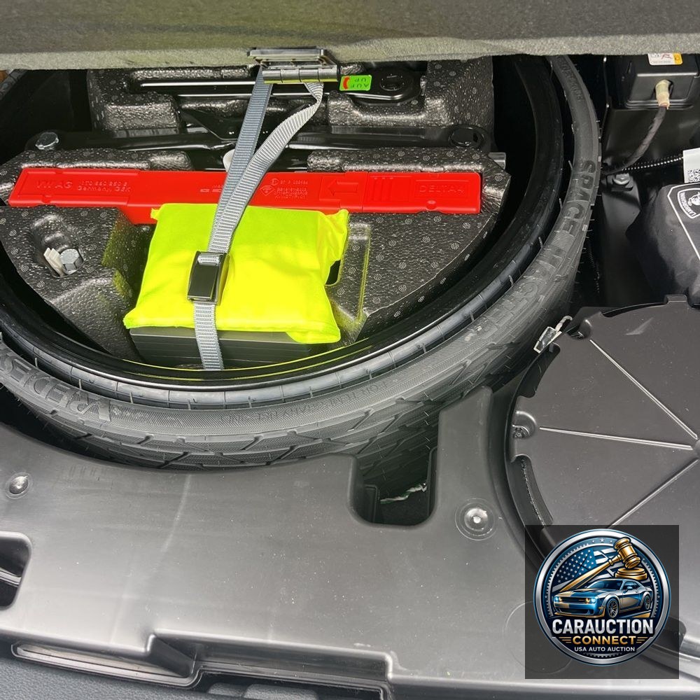 2021 Lamborghini Urus Base