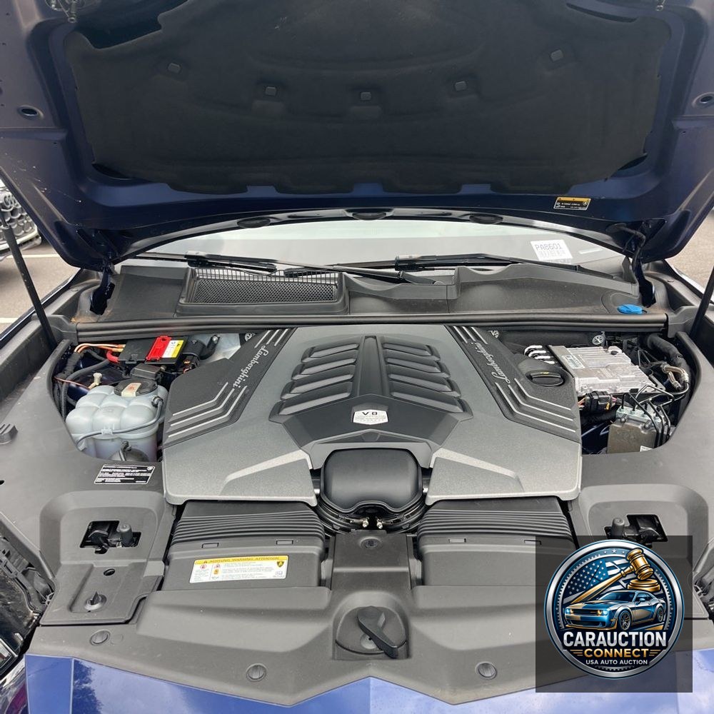 2021 Lamborghini Urus Base