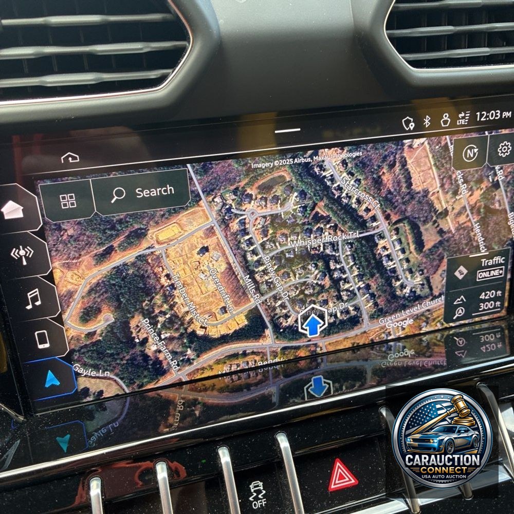 2022 Lamborghini Urus Base