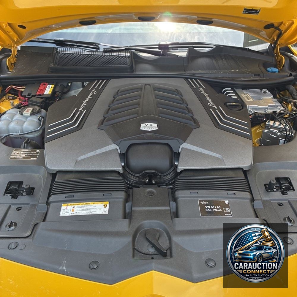 2022 Lamborghini Urus Base