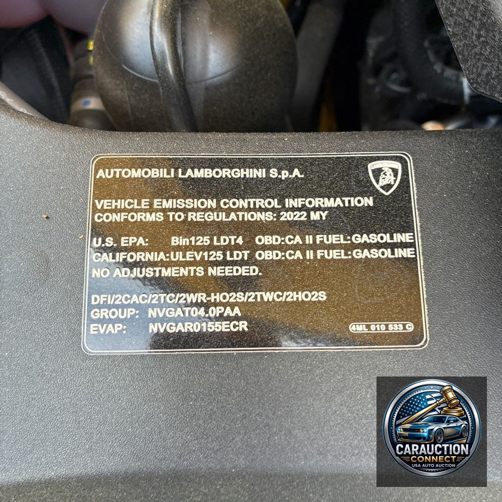 2022 Lamborghini Urus Base