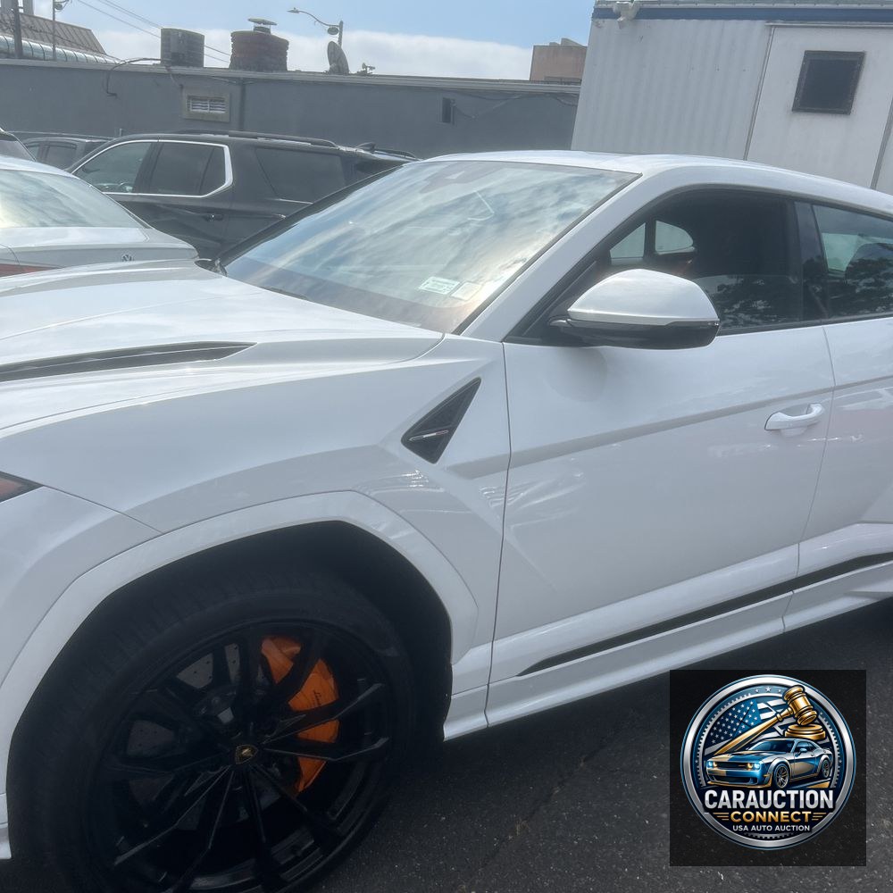2023 Lamborghini Urus S