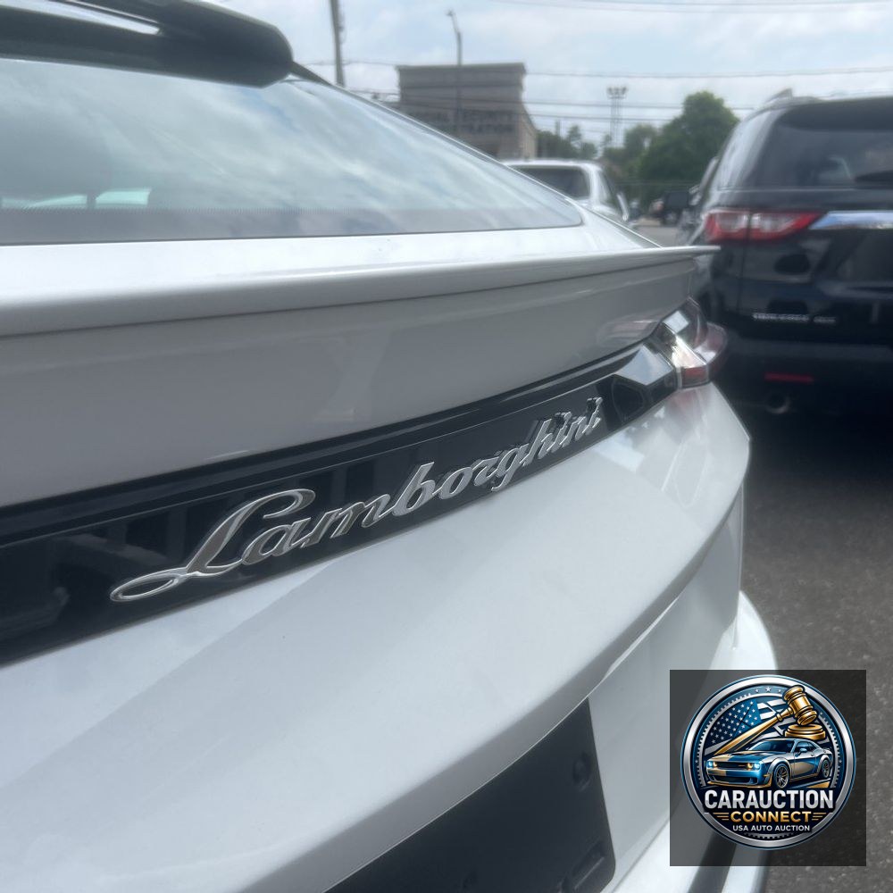 2023 Lamborghini Urus S