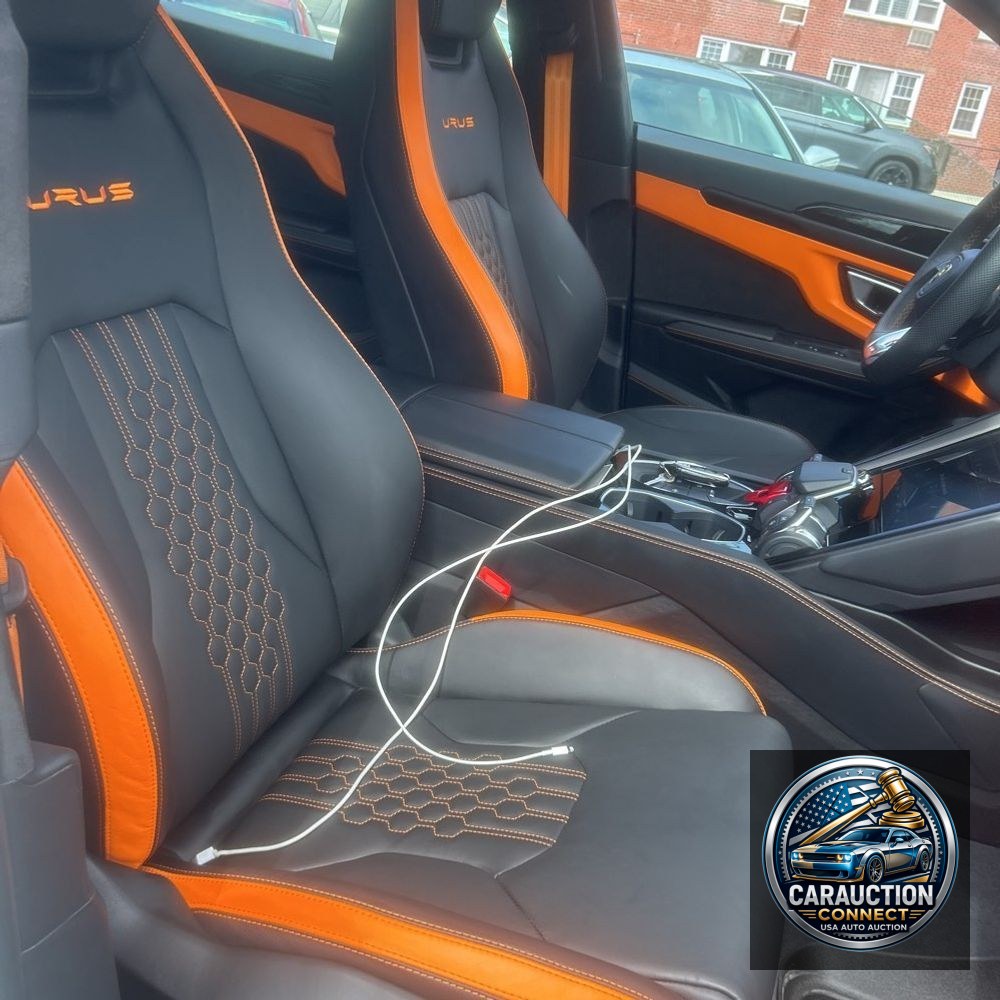 2023 Lamborghini Urus S